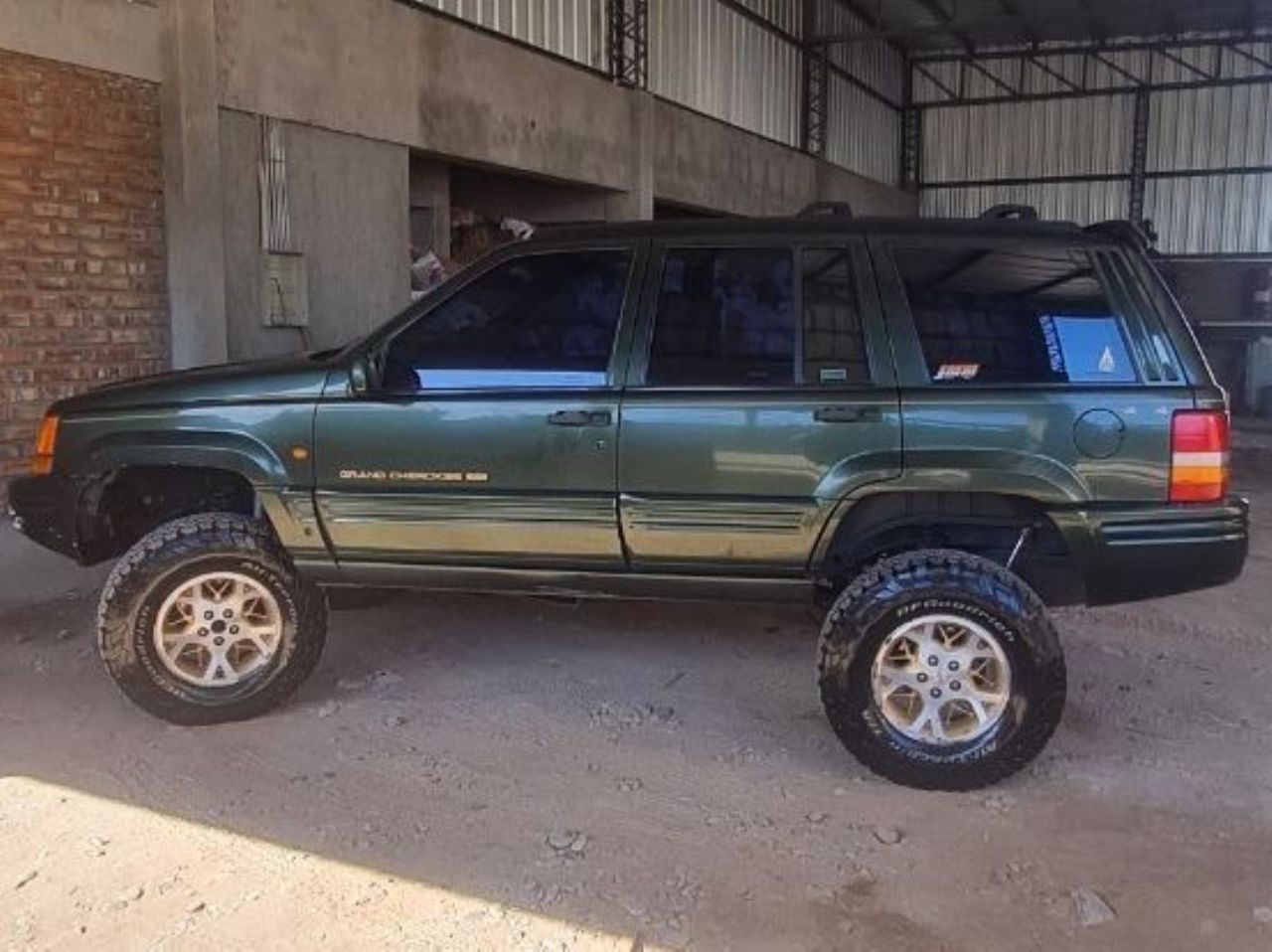 Jeep Grand Cherokee Usado en Mendoza, deRuedas