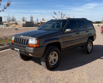 Jeep Grand Cherokee Usado en Mendoza