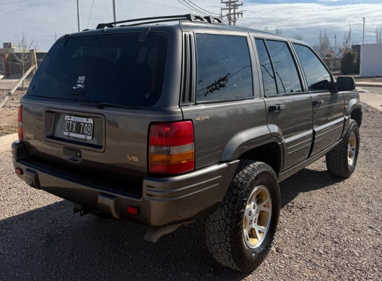 Jeep Grand Cherokee Usado en Mendoza, deRuedas