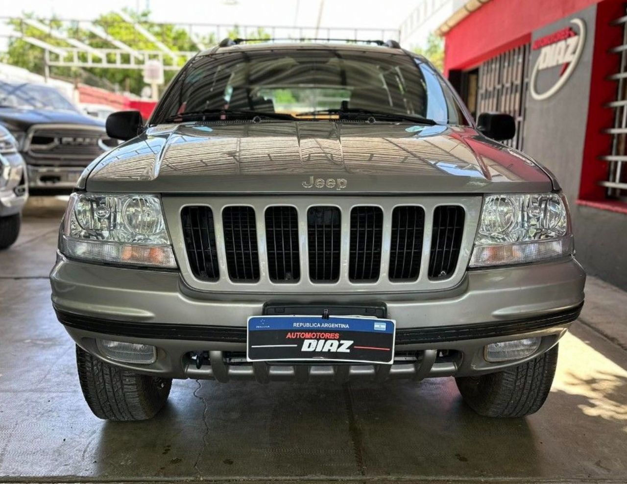 Jeep Grand Cherokee Usado en San Juan, deRuedas