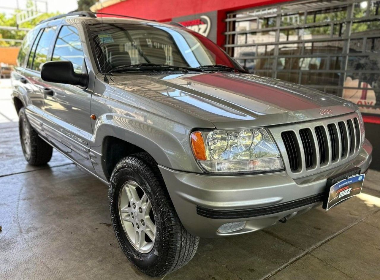 Jeep Grand Cherokee Usado en San Juan, deRuedas