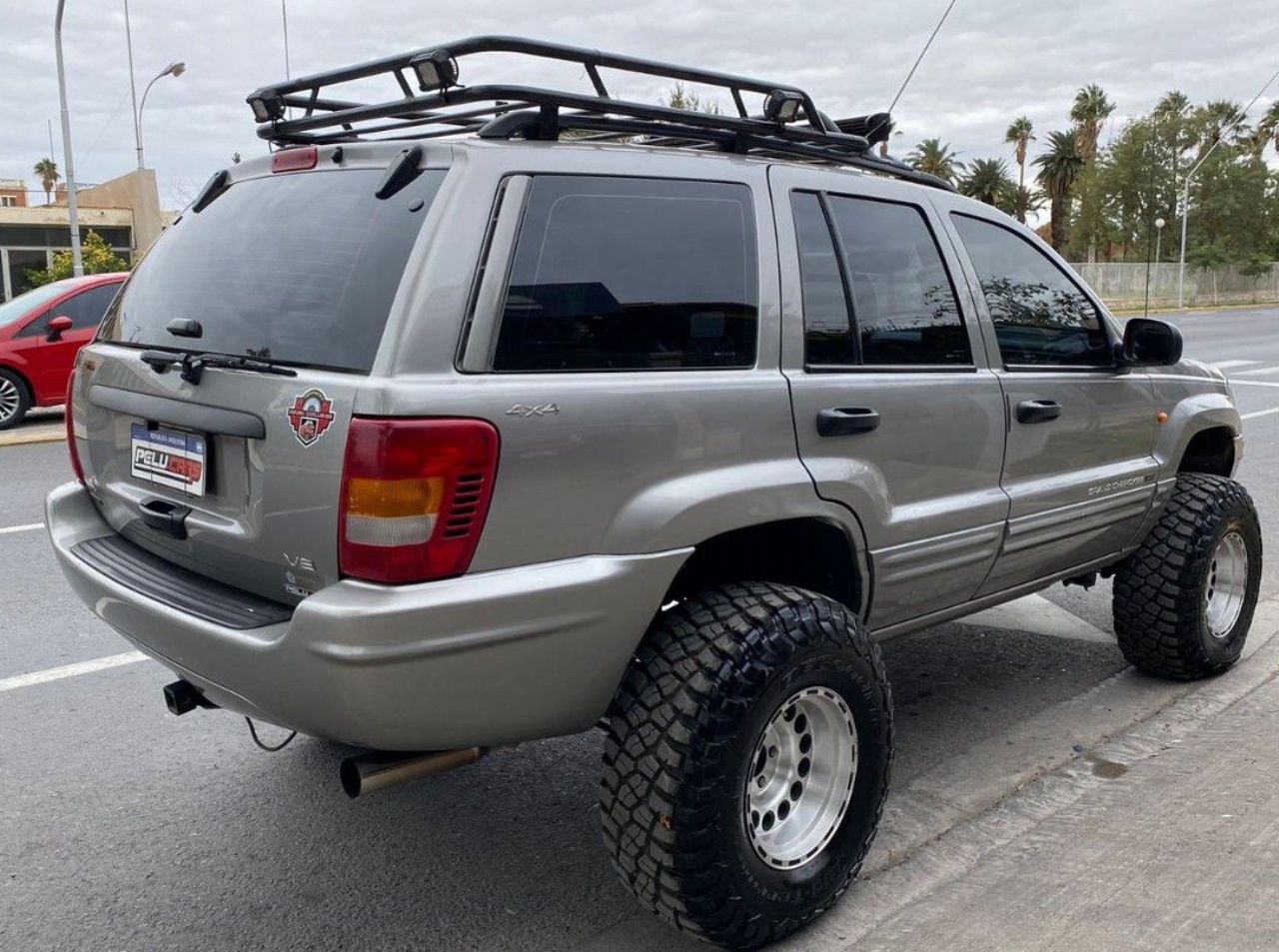 Jeep Grand Cherokee Usado en San Juan, deRuedas