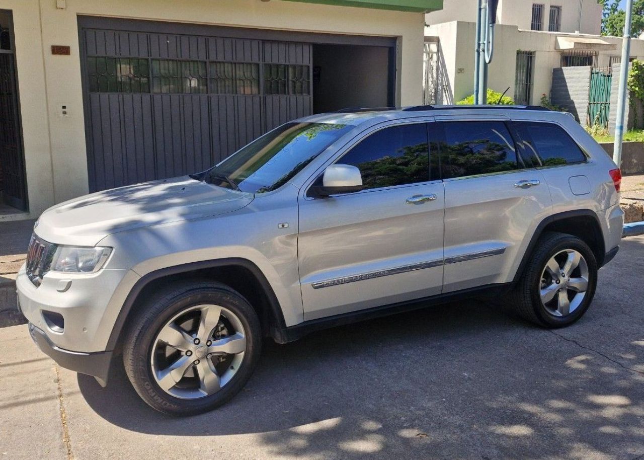 Jeep Grand Cherokee Usado en Mendoza, deRuedas