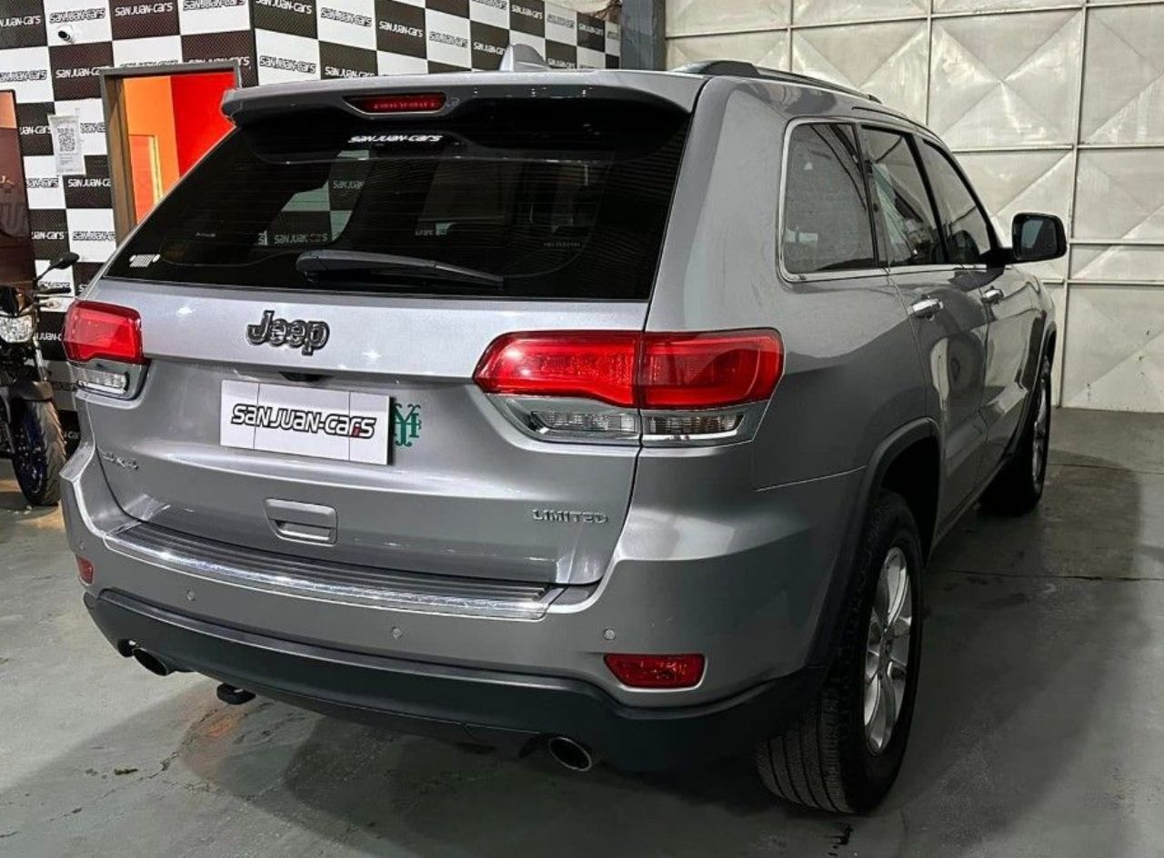 Jeep Grand Cherokee Usado en San Juan, deRuedas