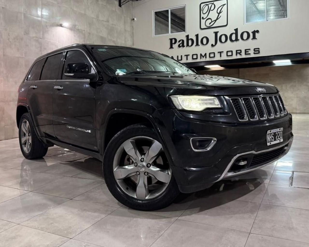 Jeep Grand Cherokee Usado en Buenos Aires, deRuedas