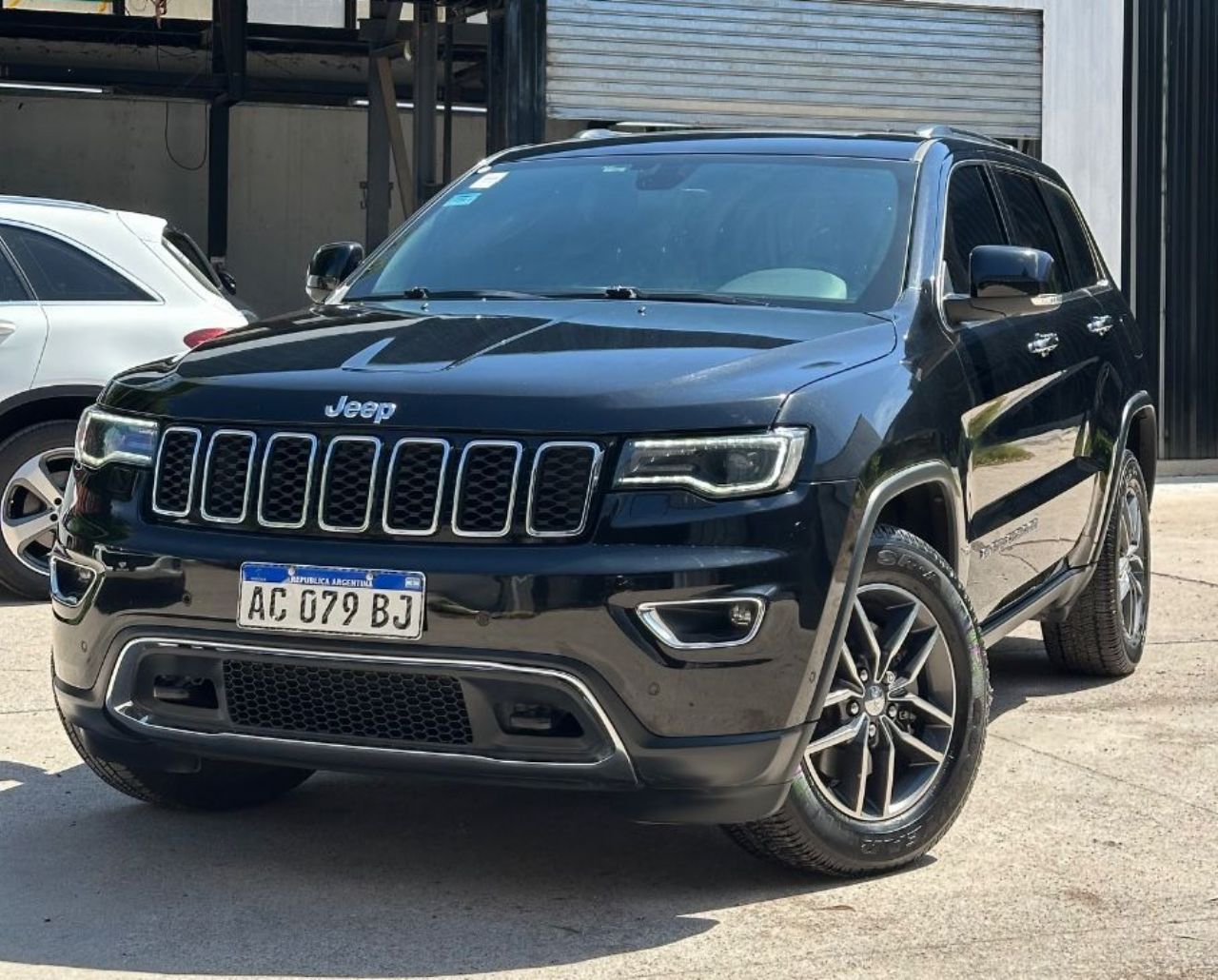 Jeep Grand Cherokee Usado en Mendoza, deRuedas