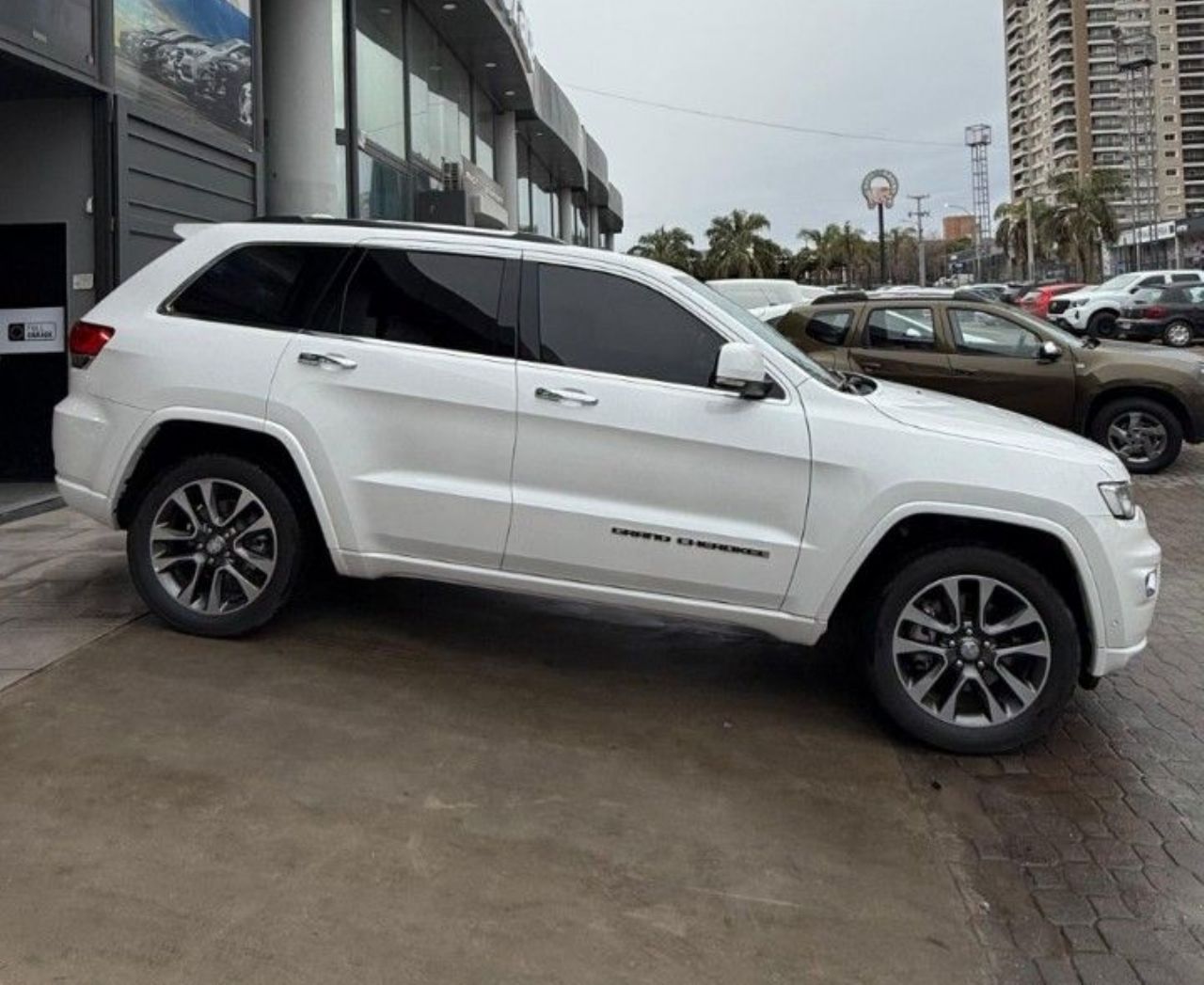 Jeep Grand Cherokee Usado Financiado en Córdoba, deRuedas