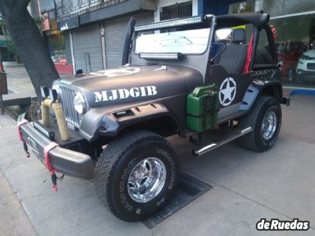 Jeep Ika corto Usado en Mendoza, deRuedas