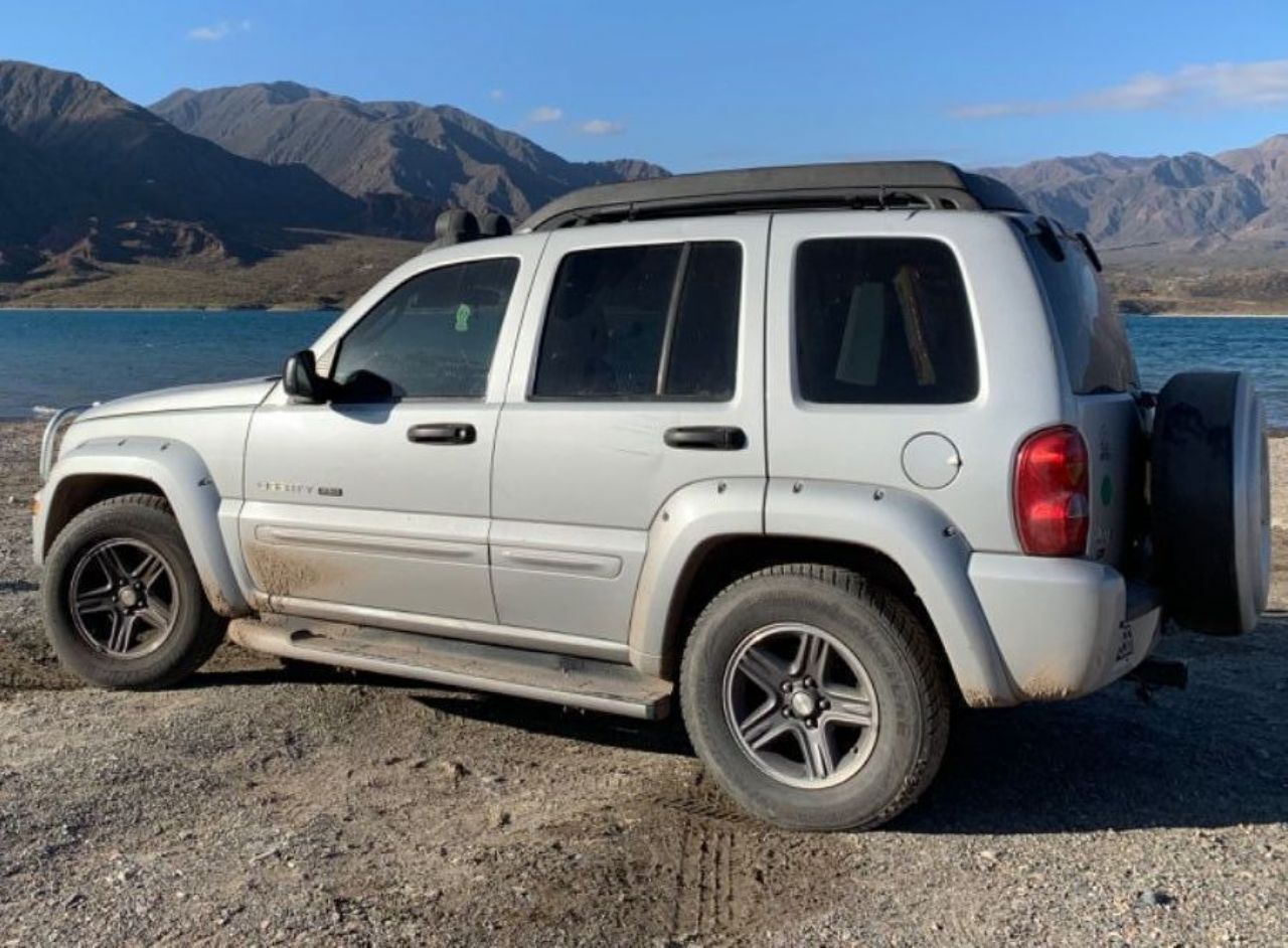 Jeep Liberty Usado en Mendoza, deRuedas