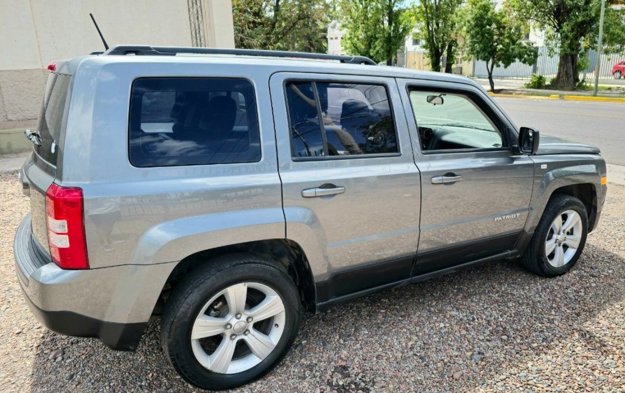 Jeep Patriot Usado en Mendoza, deRuedas