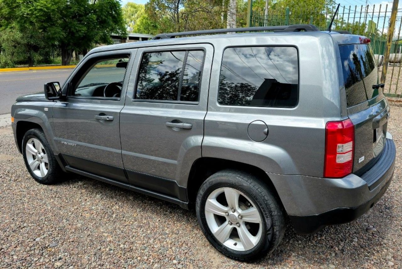 Jeep Patriot Usado en Mendoza, deRuedas