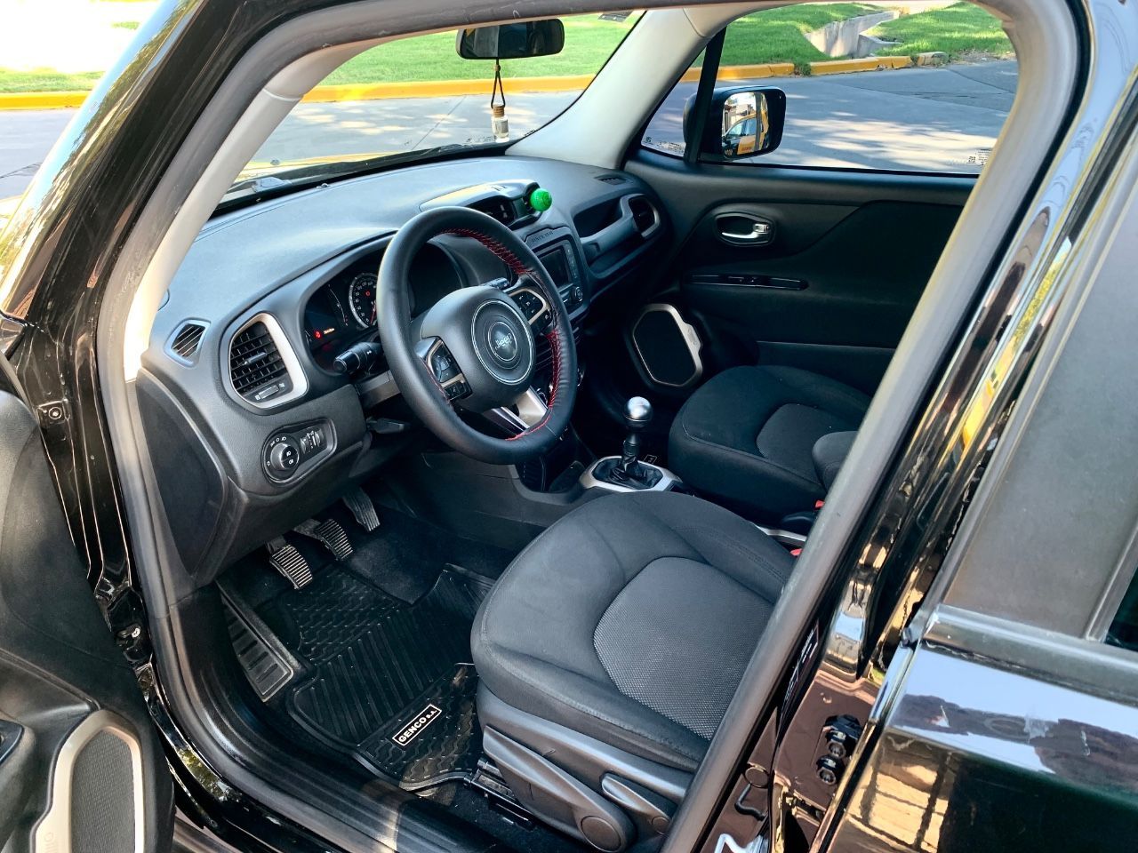 Jeep Renegade Usado en Mendoza, deRuedas