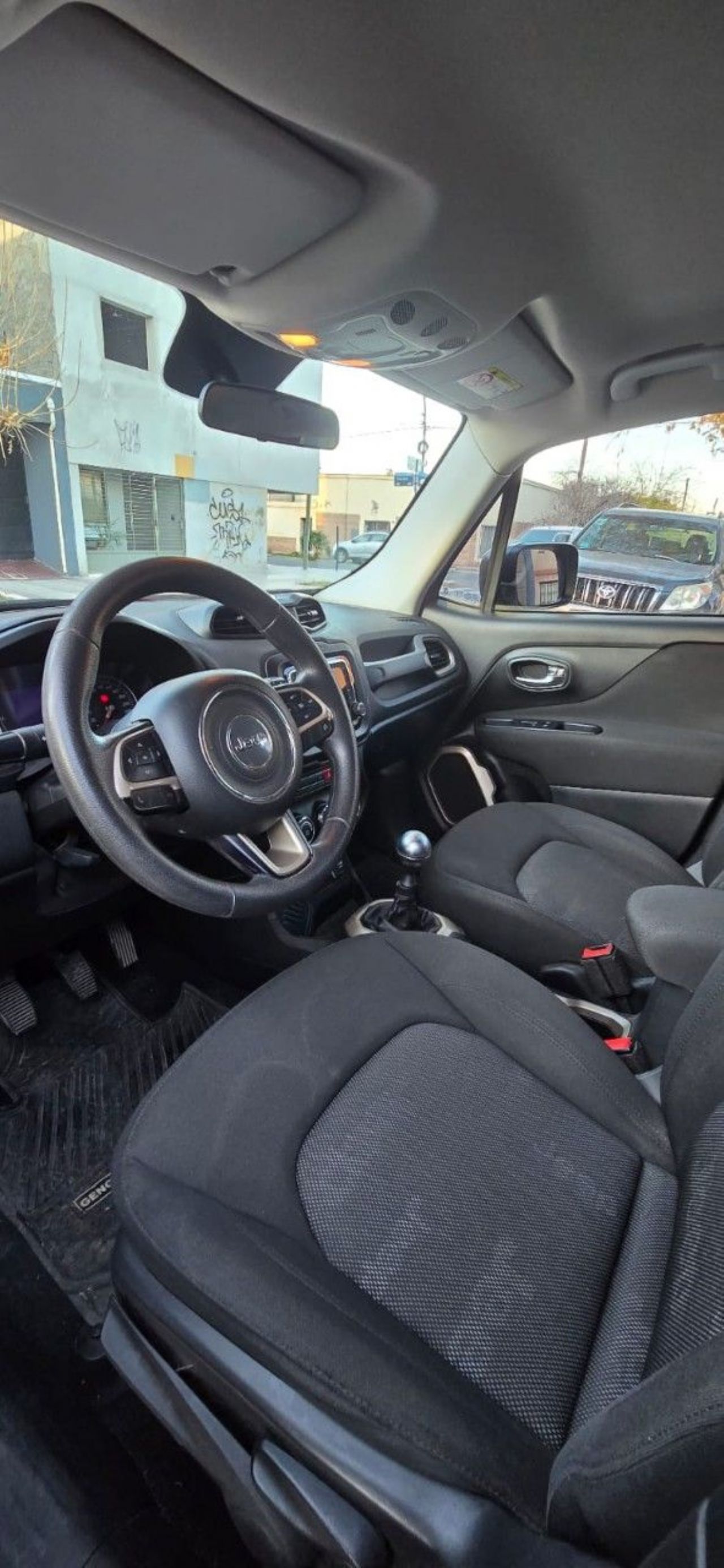 Jeep Renegade Usado en Mendoza, deRuedas