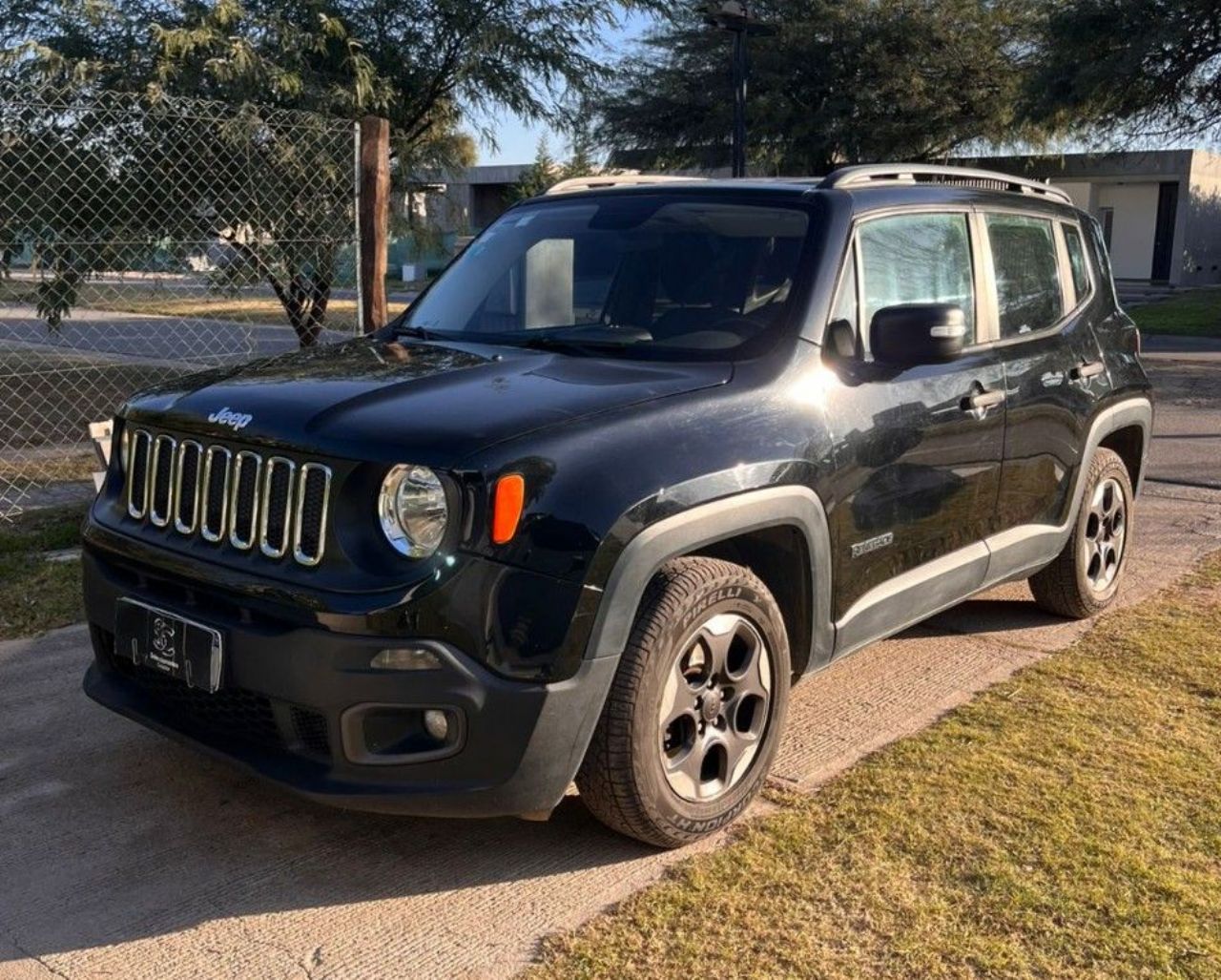 Jeep Renegade Usado Financiado en Córdoba, deRuedas