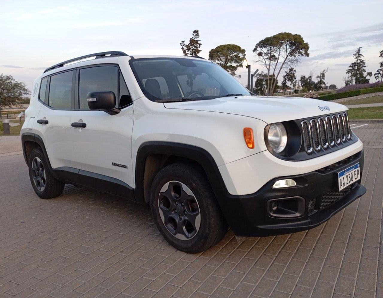 Jeep Renegade Usado Financiado en Córdoba, deRuedas