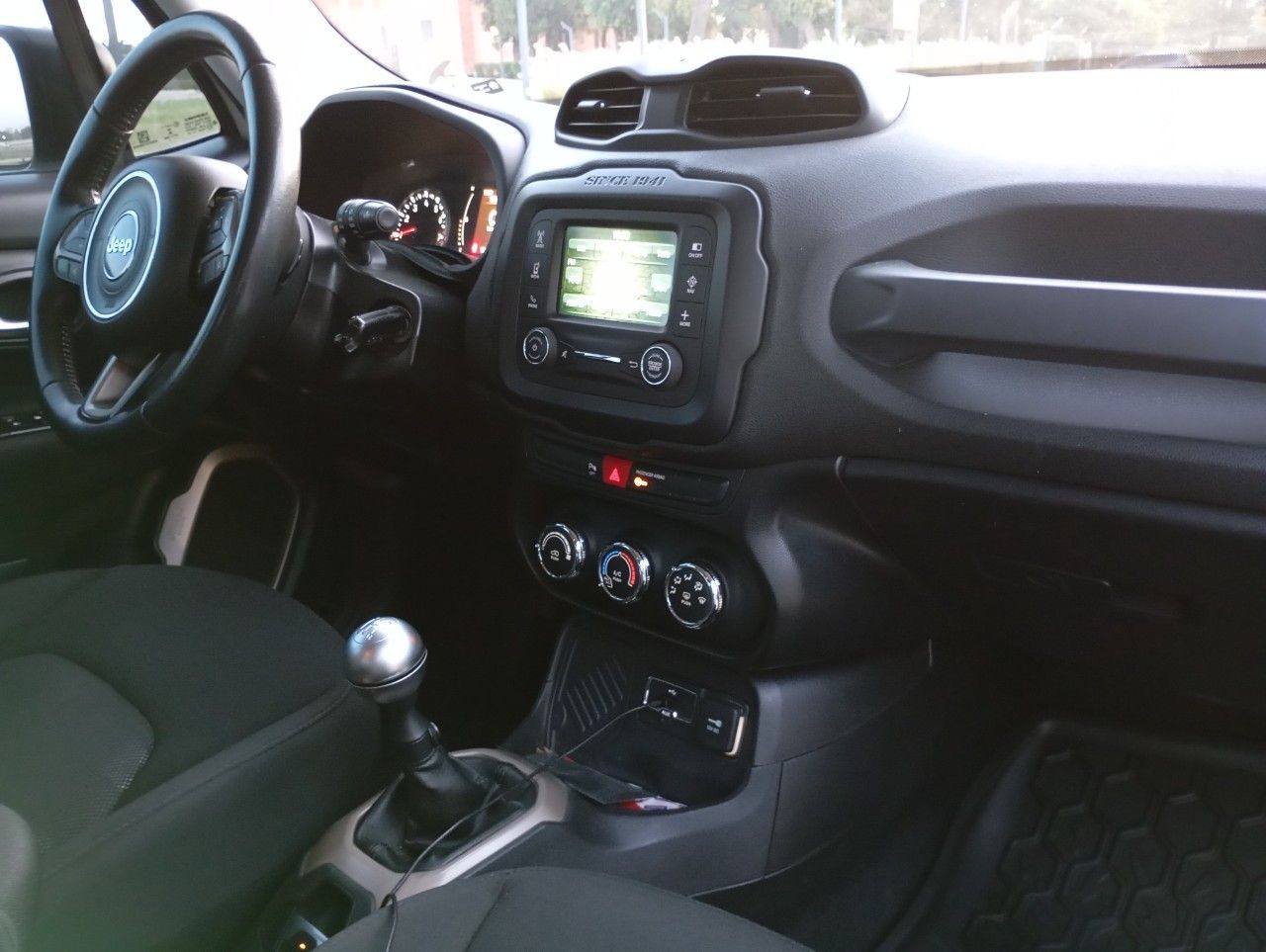 Jeep Renegade Usado Financiado en Córdoba, deRuedas