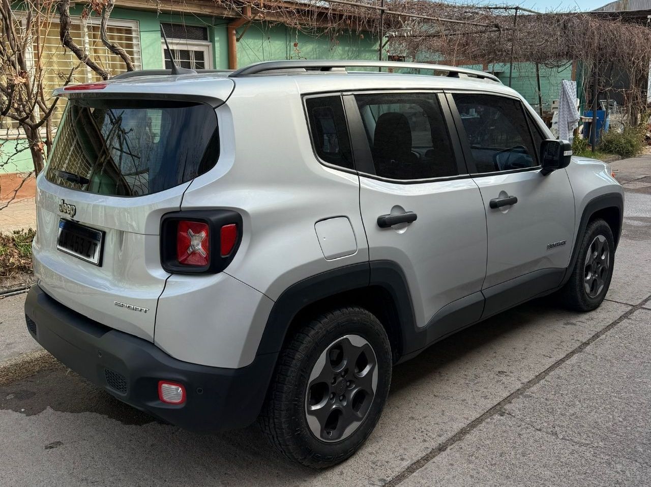 Jeep Renegade Usado en Mendoza, deRuedas
