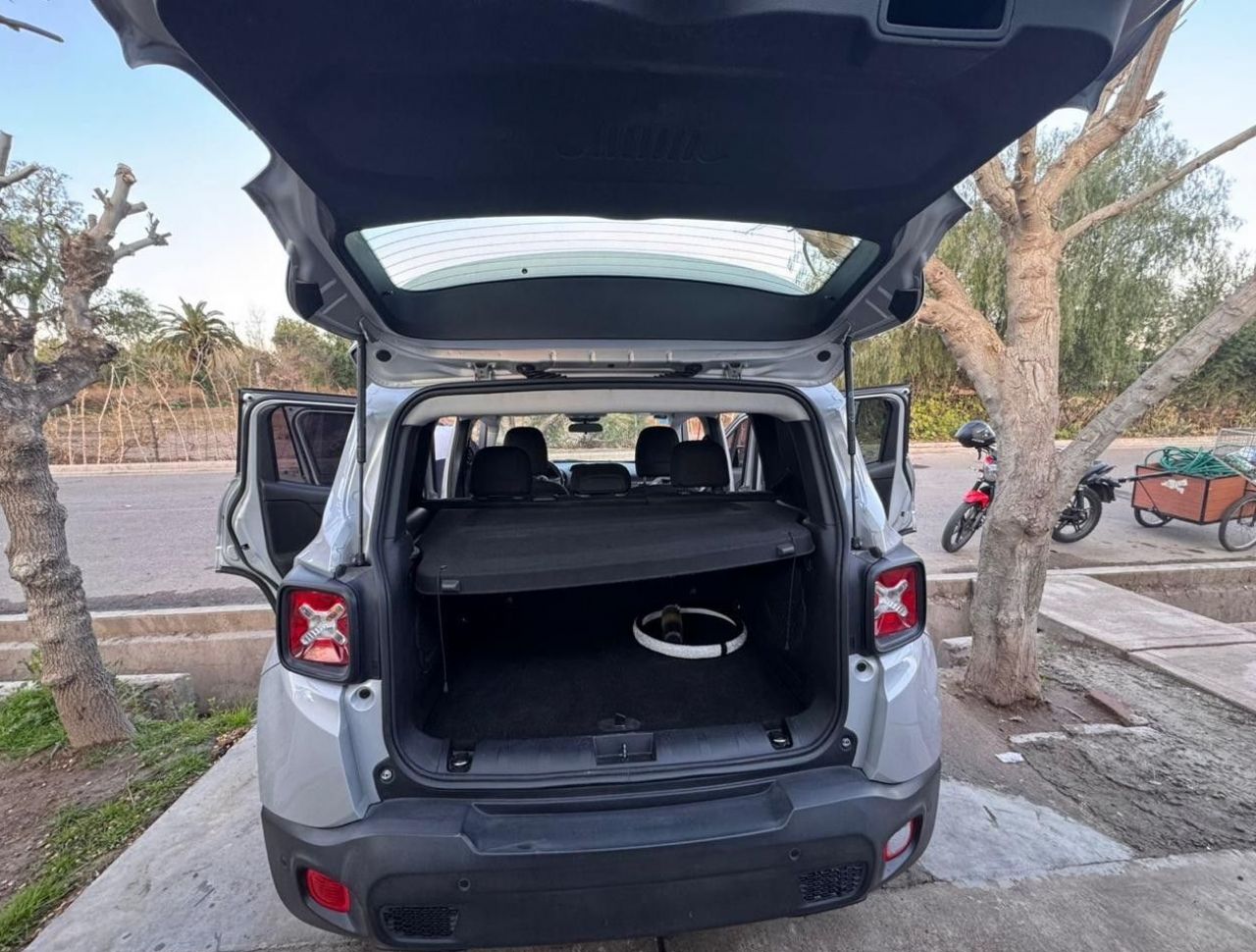 Jeep Renegade Usado en Mendoza, deRuedas