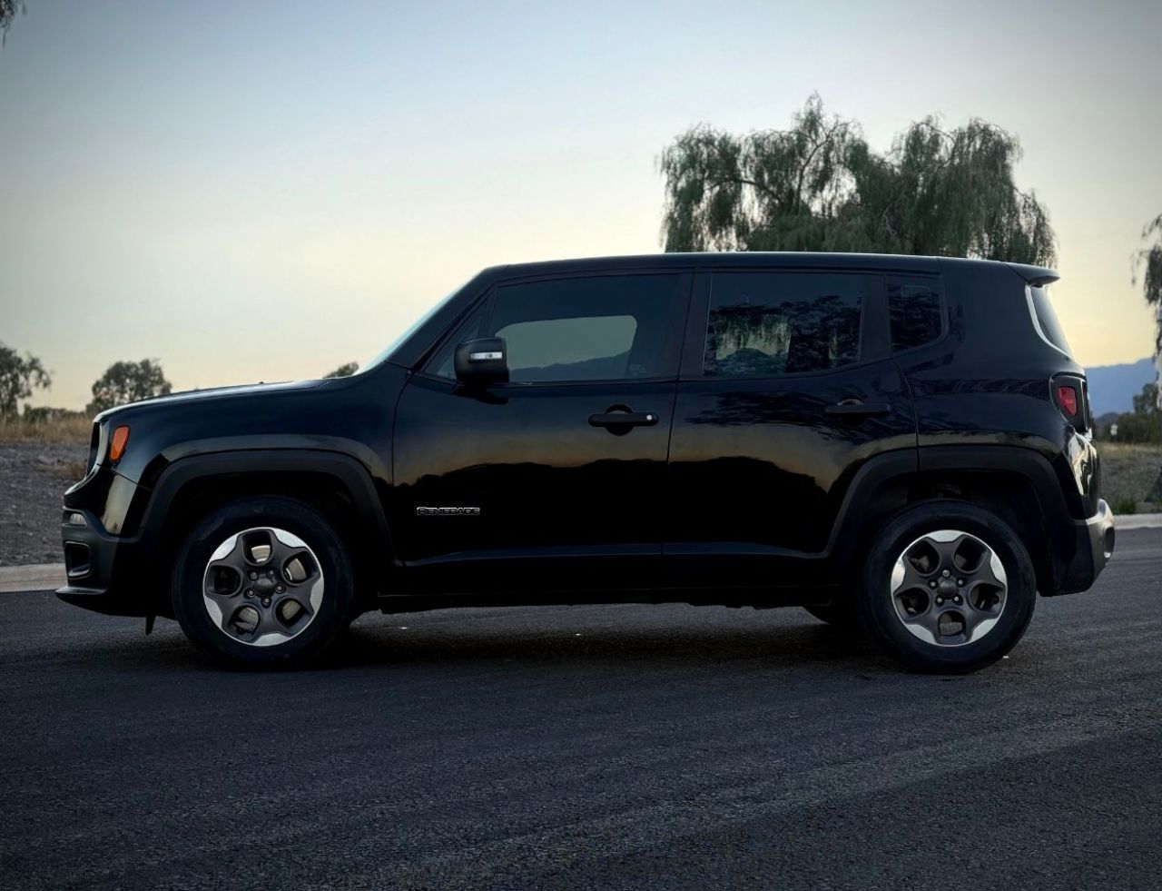 Jeep Renegade Usado Financiado en Mendoza, deRuedas