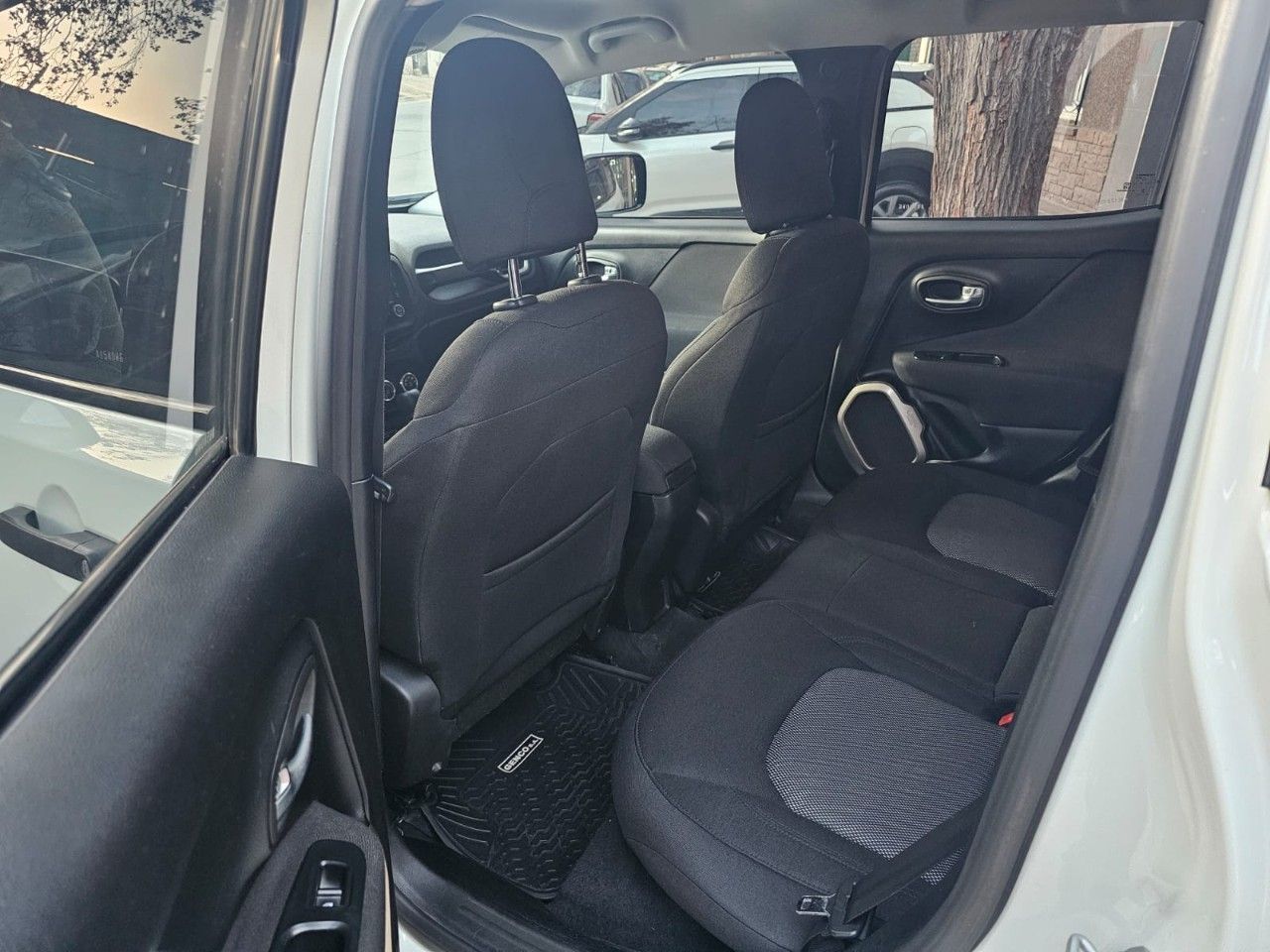 Jeep Renegade Usado en Mendoza, deRuedas