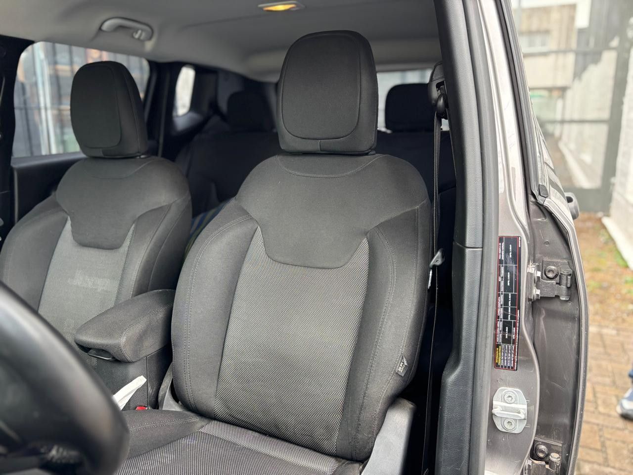 Jeep Renegade Usado Financiado en Córdoba, deRuedas