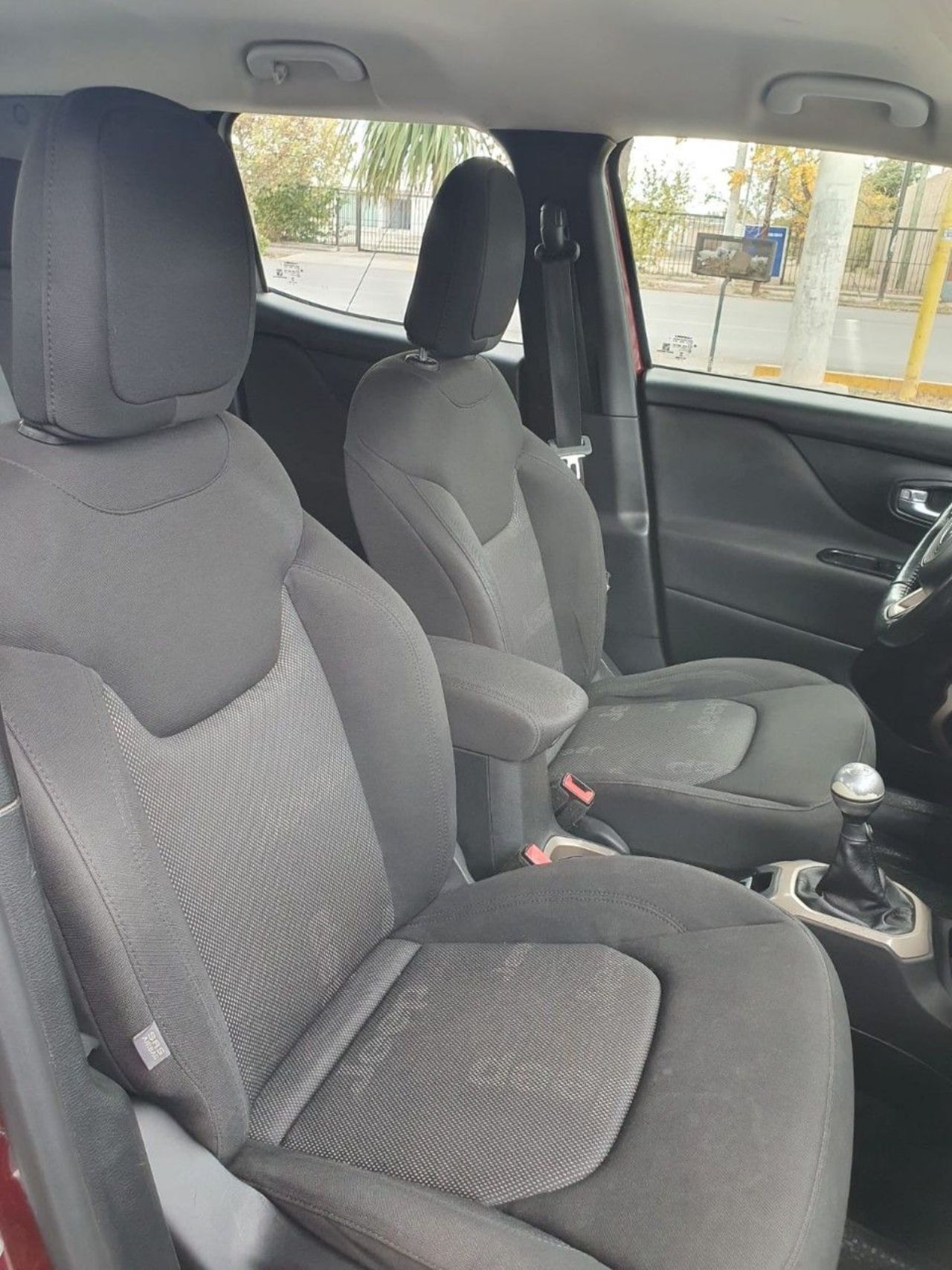 Jeep Renegade Usado en Mendoza, deRuedas