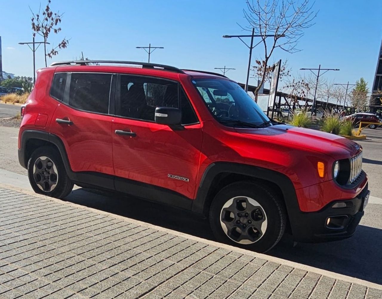 Jeep Renegade Usado en Mendoza, deRuedas