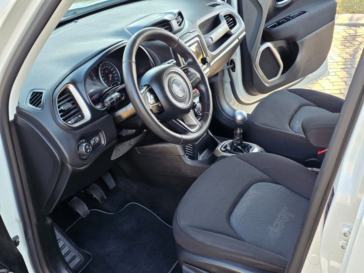 Jeep Renegade Usado en Mendoza, deRuedas