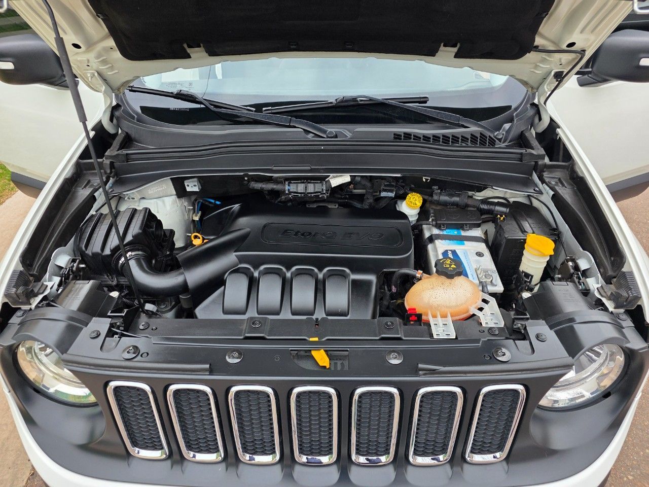 Jeep Renegade Usado en Mendoza, deRuedas