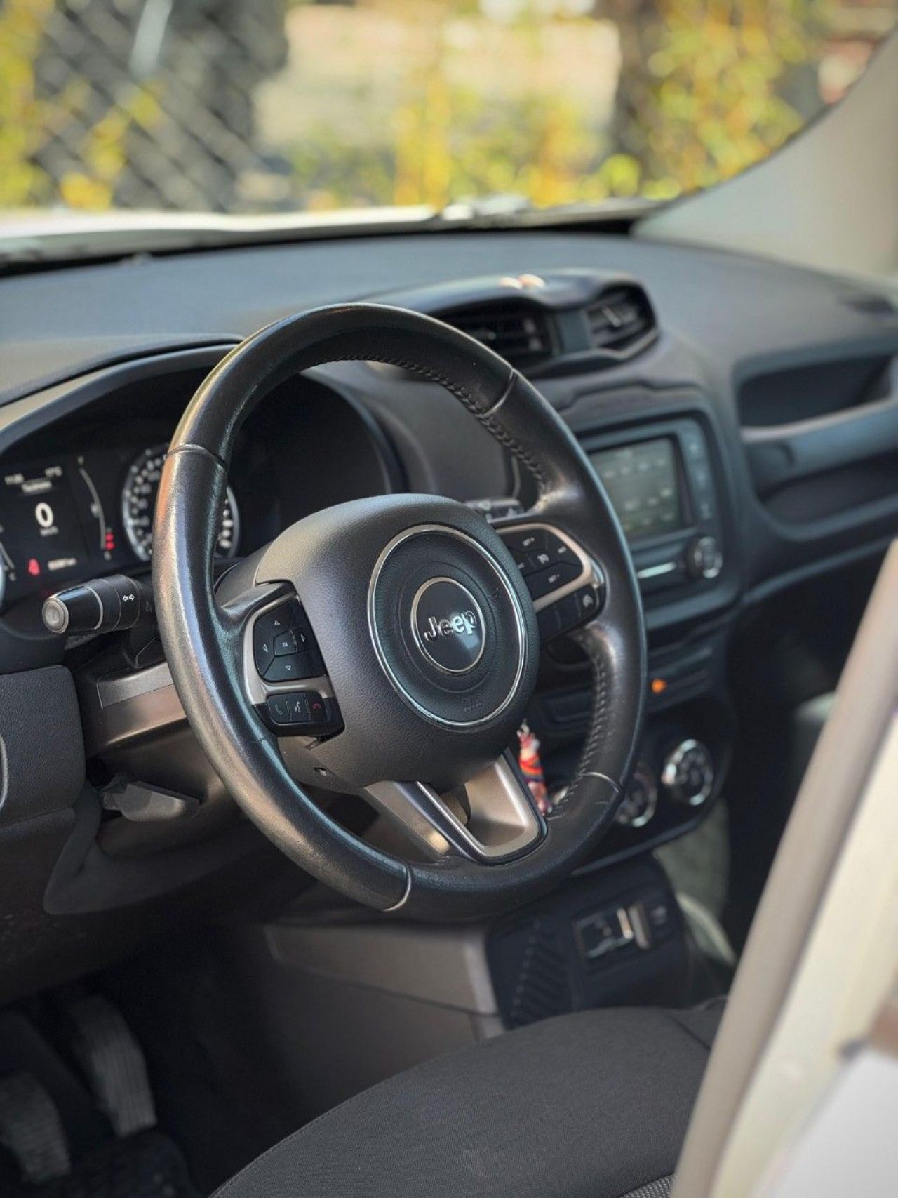 Jeep Renegade Usado Financiado en Córdoba, deRuedas