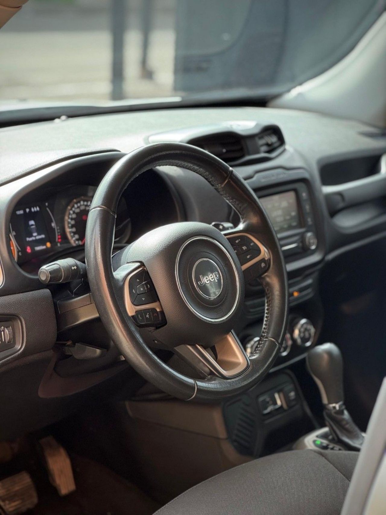 Jeep Renegade Usado Financiado en Córdoba, deRuedas