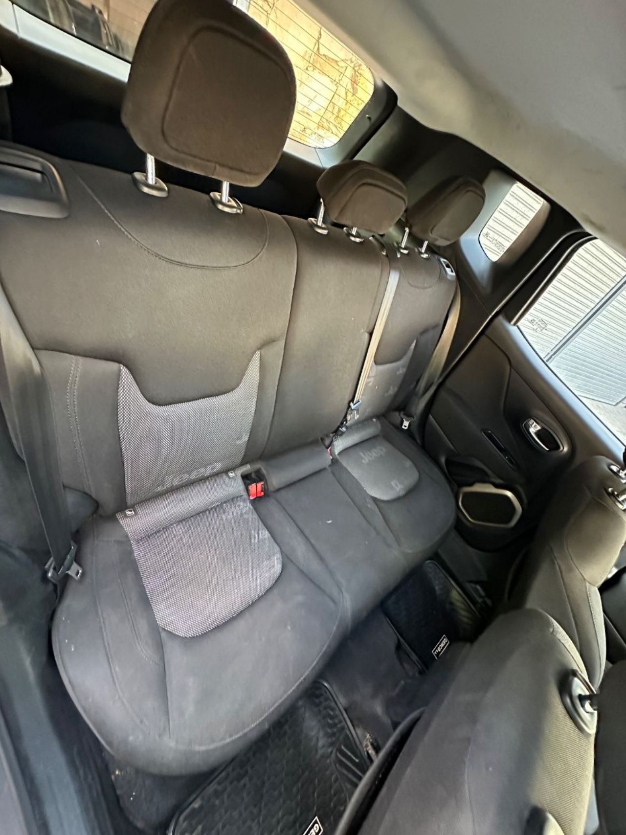 Jeep Renegade Usado Financiado en Mendoza, deRuedas