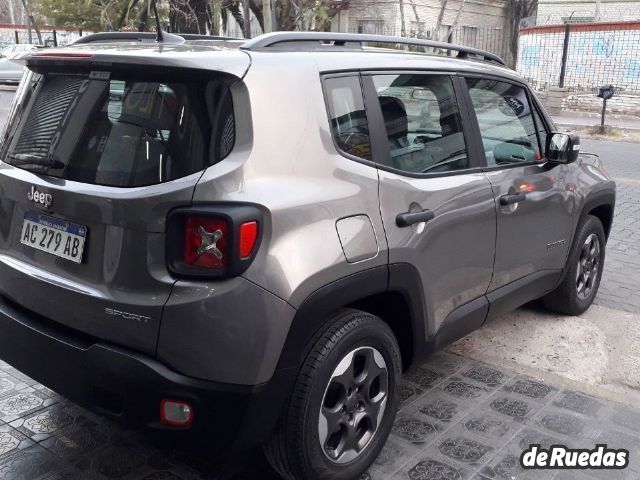 Jeep Renegade Usado en Mendoza, deRuedas