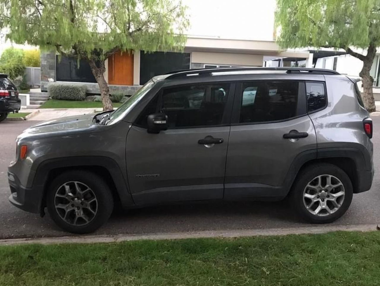 Jeep Renegade Usado en Mendoza, deRuedas