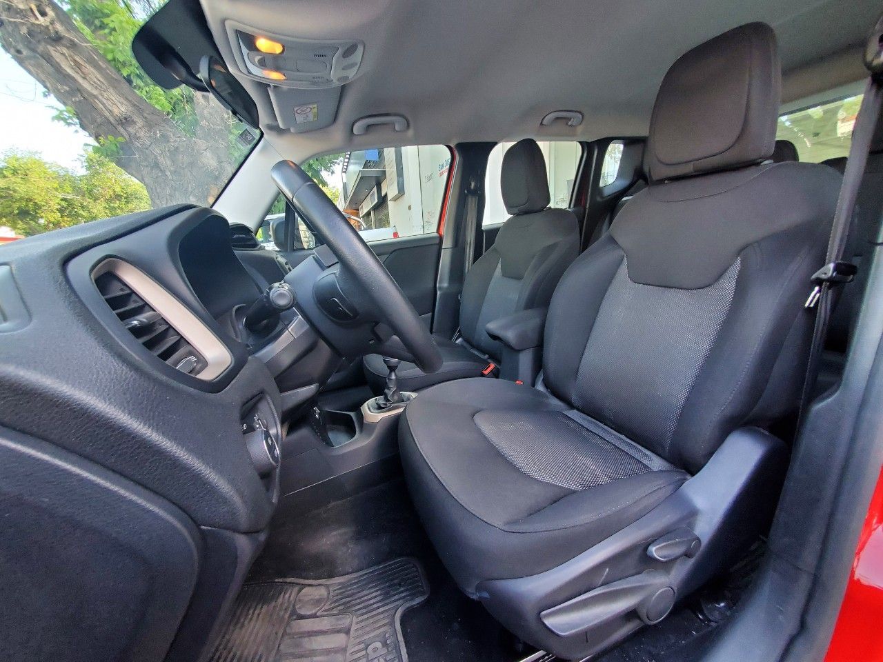 Jeep Renegade Usado en Mendoza, deRuedas