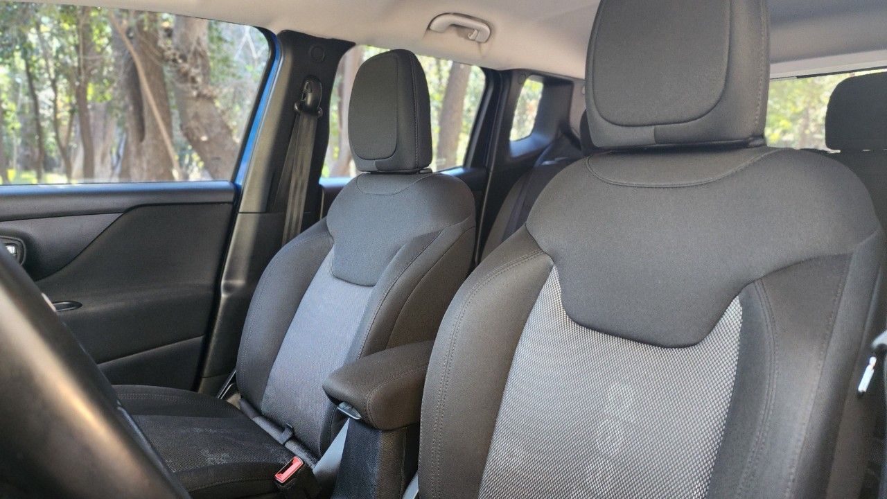 Jeep Renegade Usado Financiado en Mendoza, deRuedas