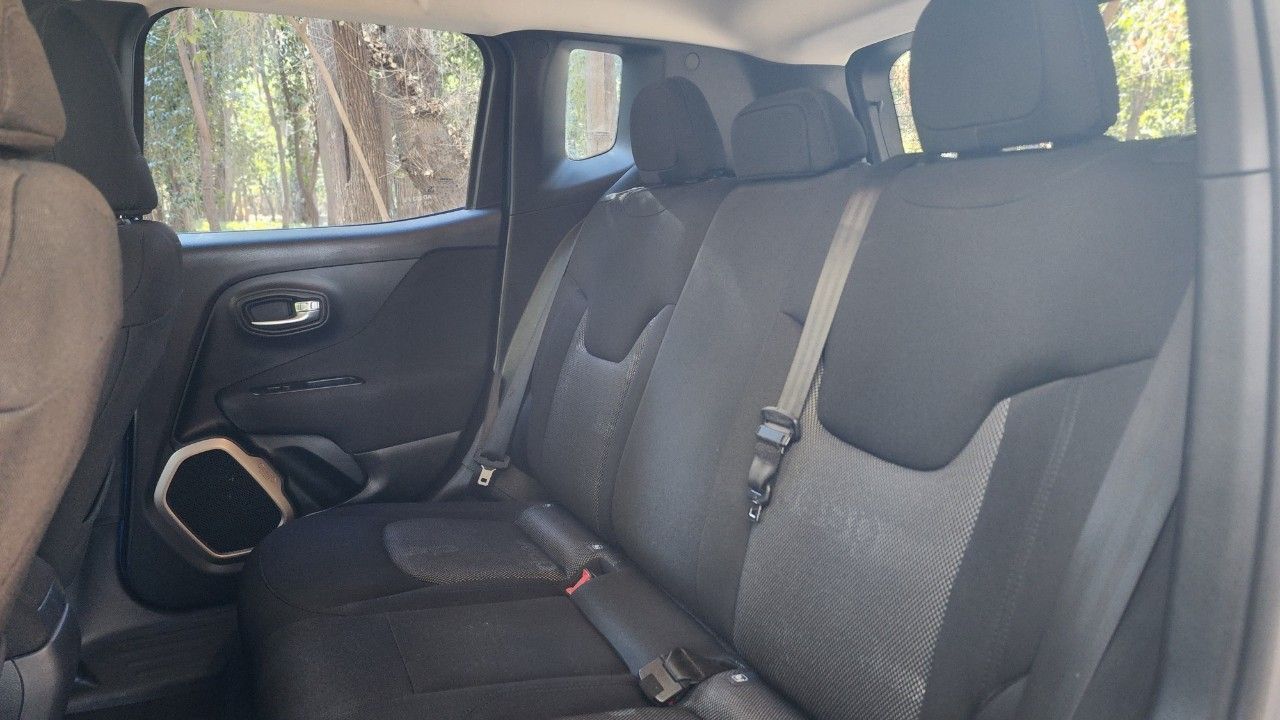 Jeep Renegade Usado Financiado en Mendoza, deRuedas