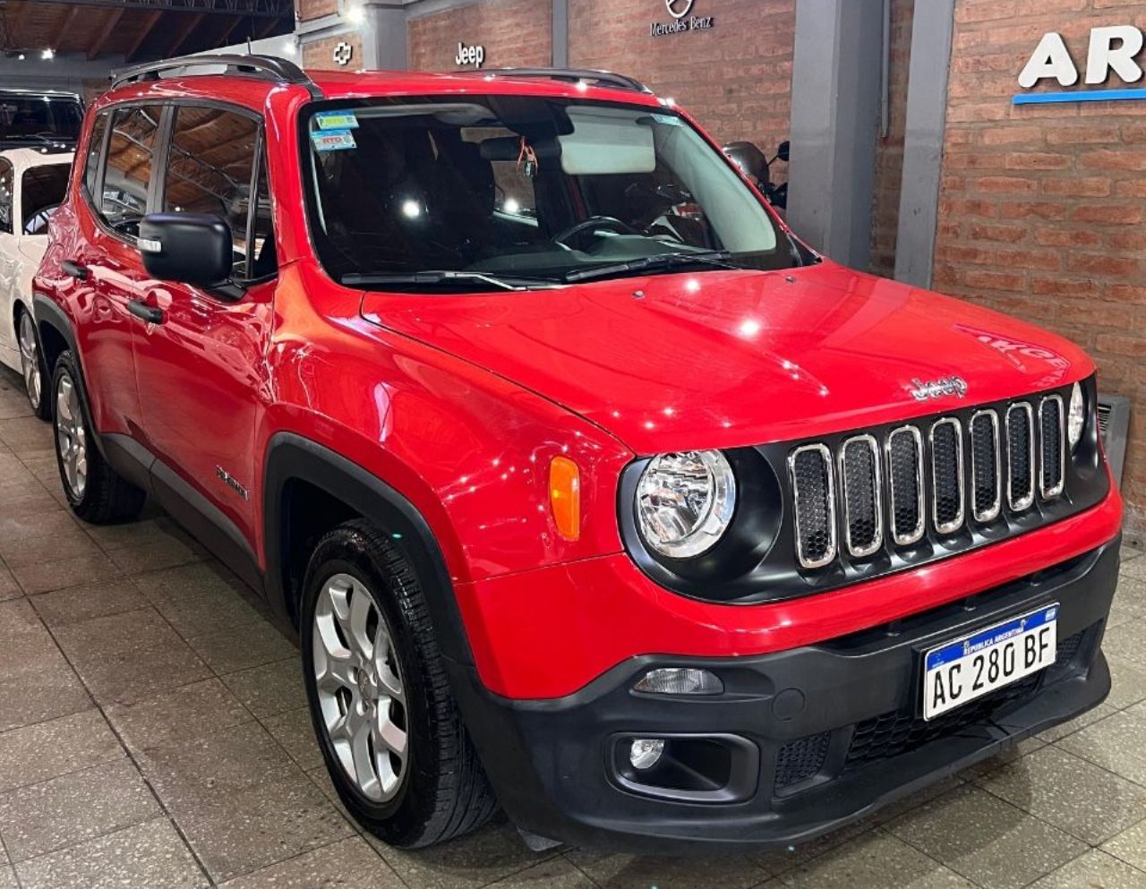 Jeep Renegade Usado Financiado en San Juan, deRuedas