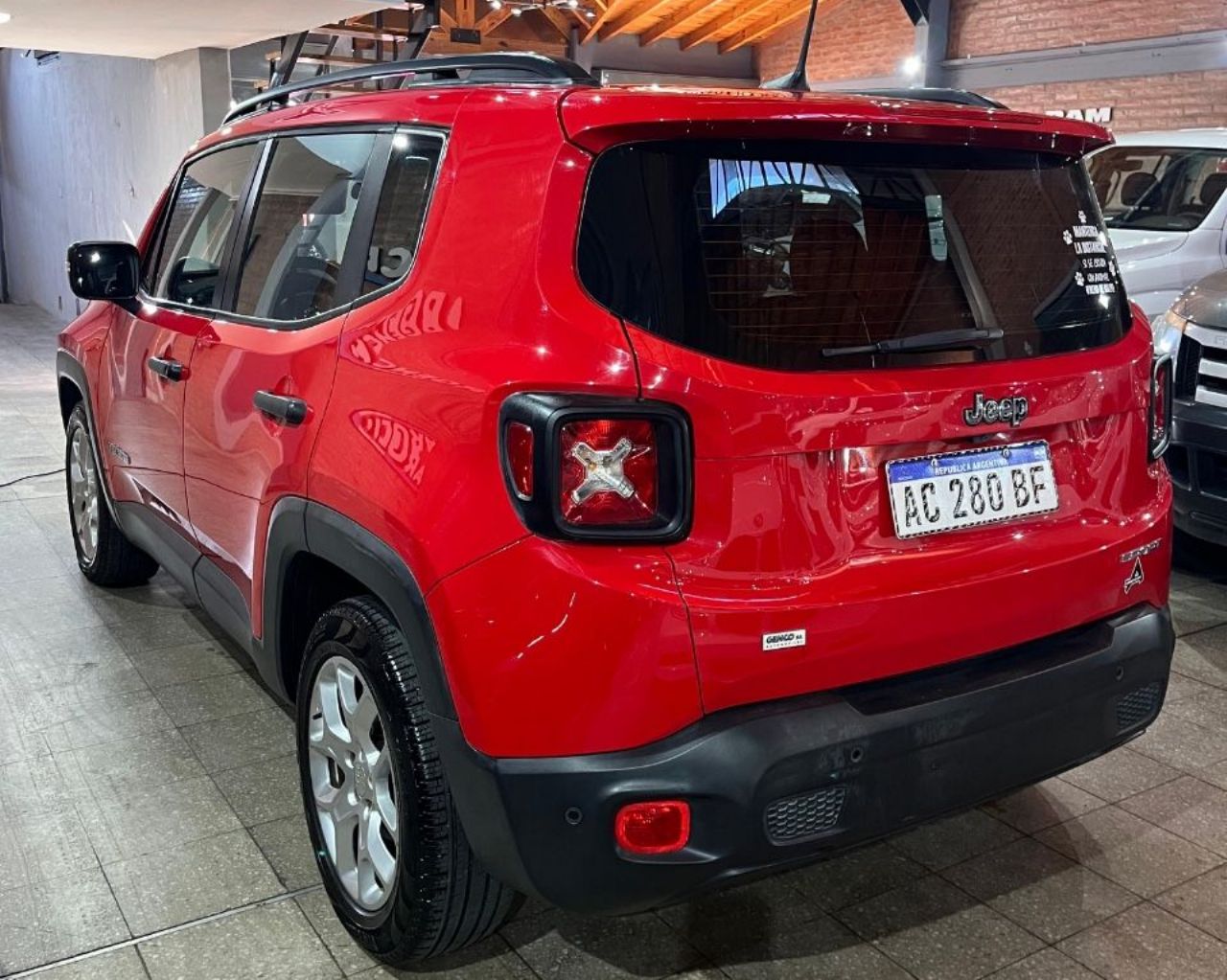 Jeep Renegade Usado Financiado en San Juan, deRuedas