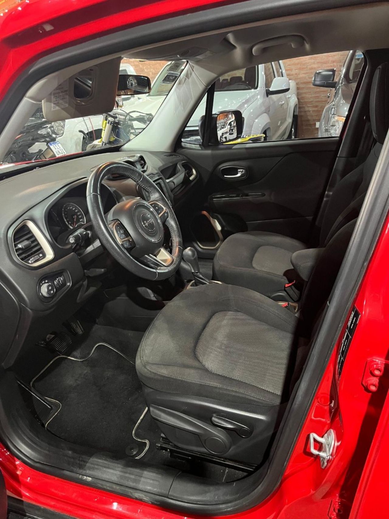 Jeep Renegade Usado Financiado en San Juan, deRuedas