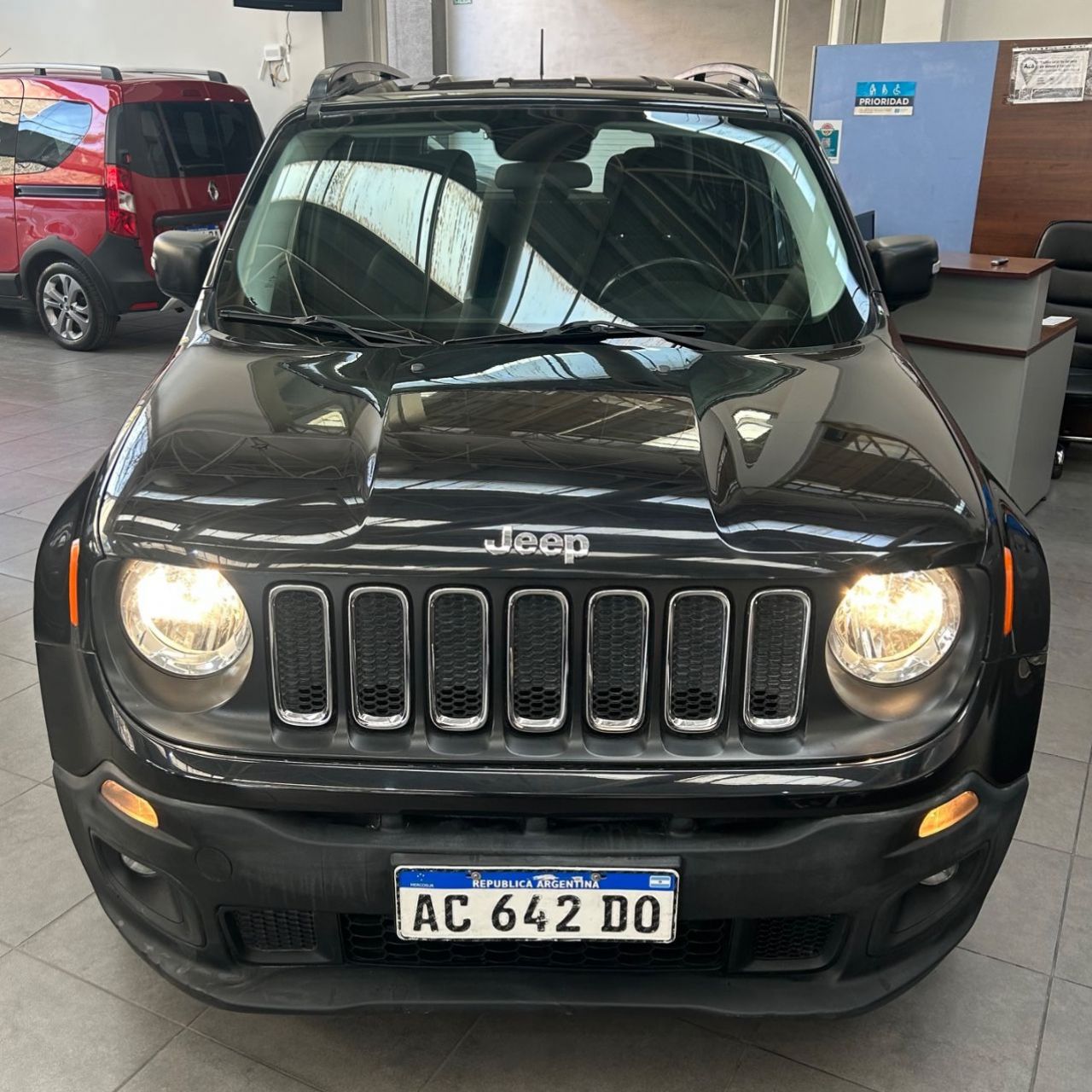 Jeep Renegade Usado en Mendoza, deRuedas