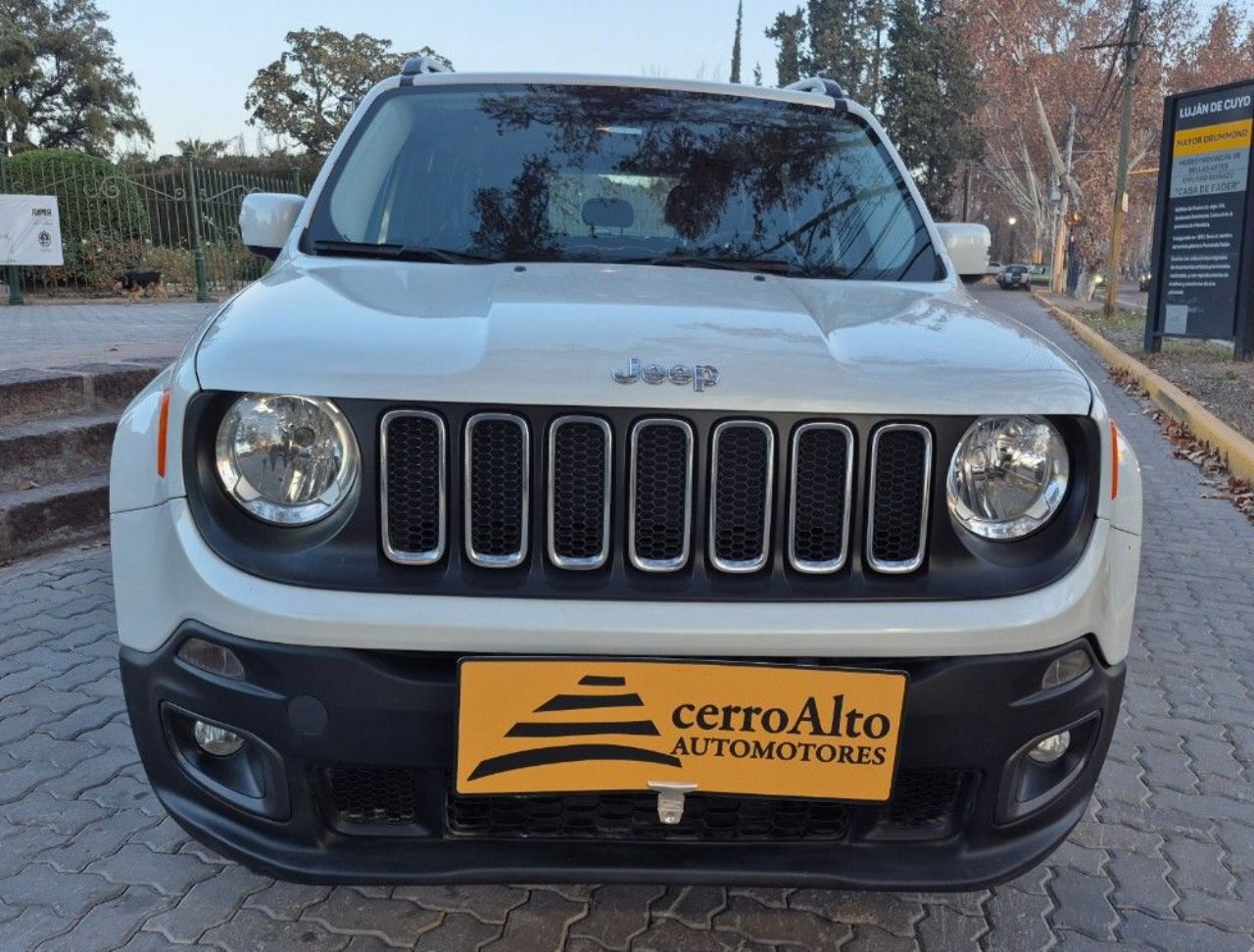 Jeep Renegade Usado en Mendoza, deRuedas