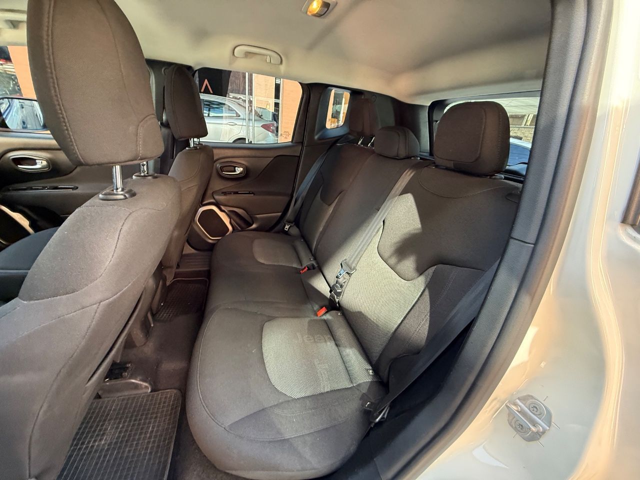Jeep Renegade Usado Financiado en Mendoza, deRuedas