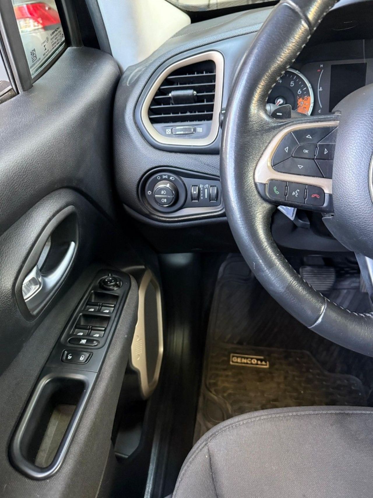 Jeep Renegade Usado en Mendoza, deRuedas