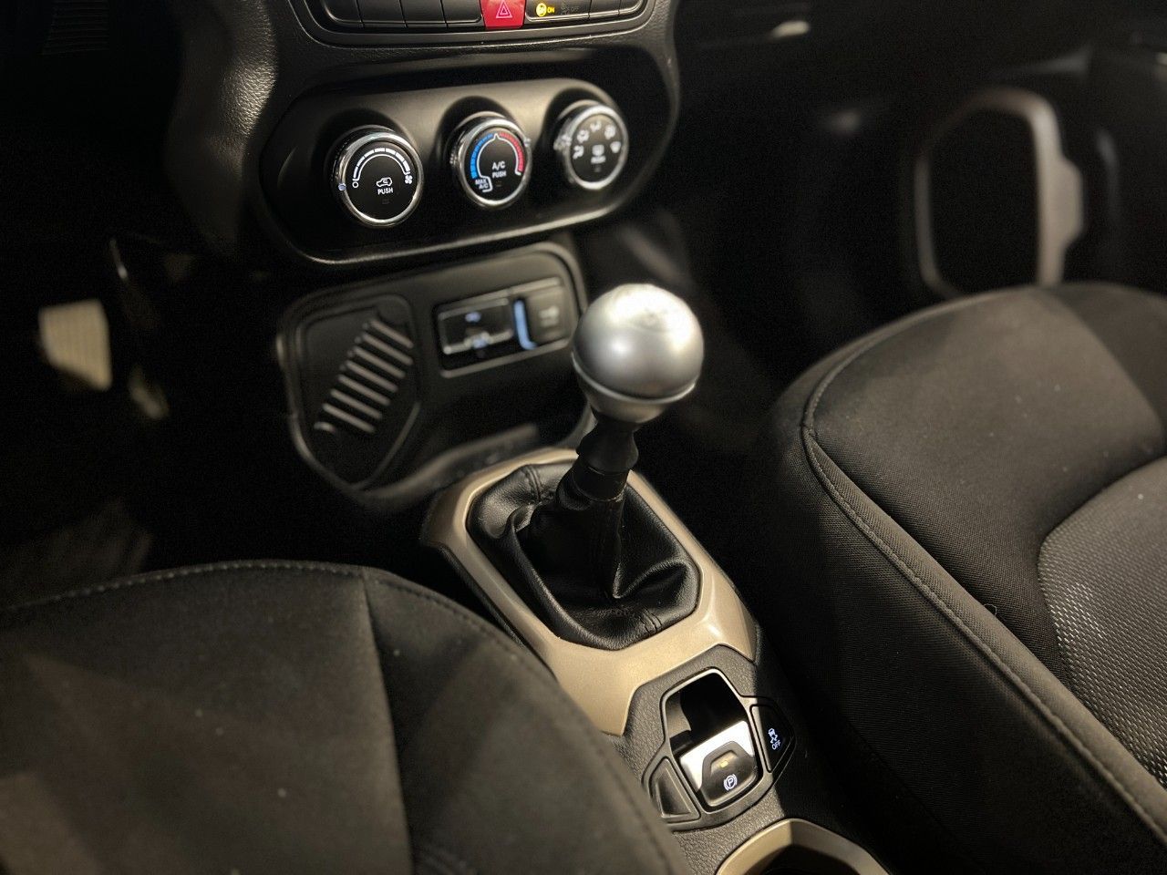 Jeep Renegade Usado Financiado en Córdoba, deRuedas