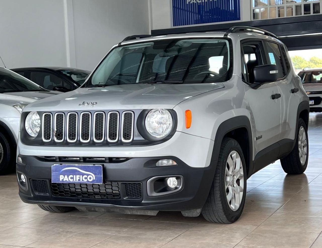Jeep Renegade Usado Financiado en Córdoba, deRuedas