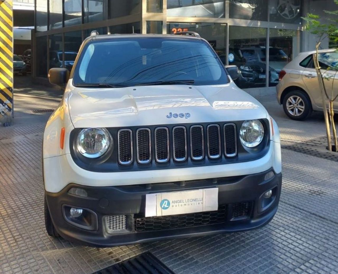 Jeep Renegade Usado Financiado en Mendoza, deRuedas