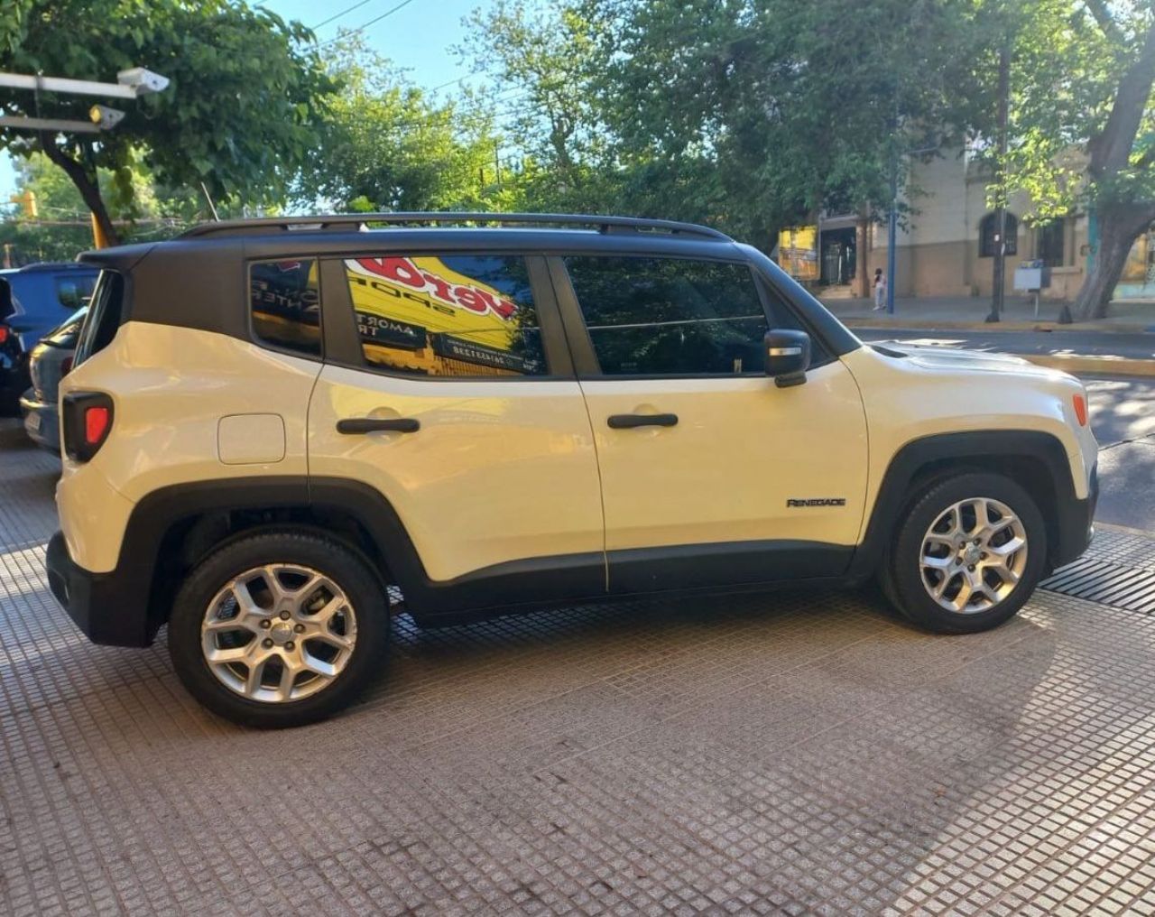 Jeep Renegade Usado Financiado en Mendoza, deRuedas