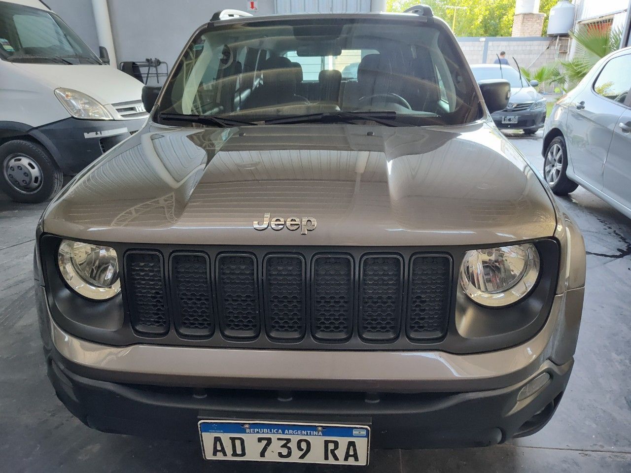 Jeep Renegade Usado en Mendoza, deRuedas