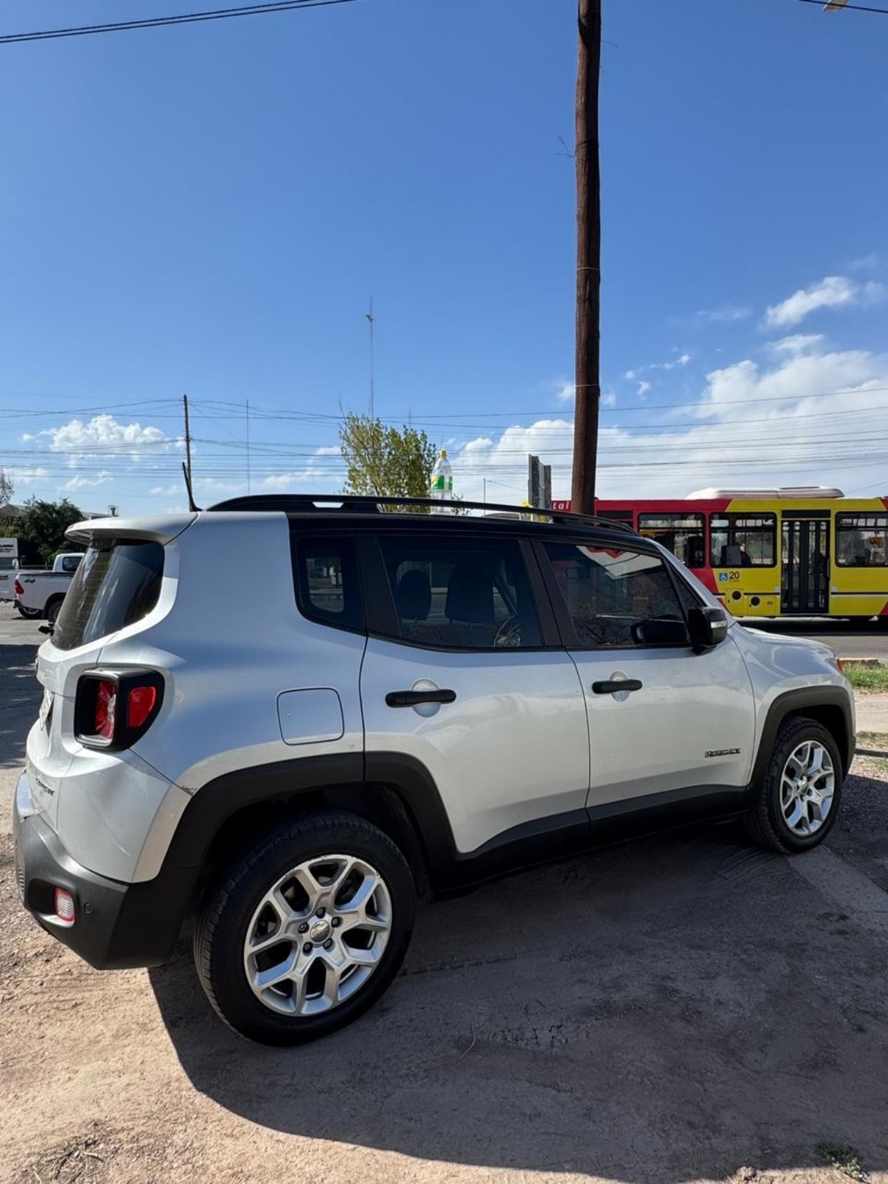 Jeep Renegade Usado en Mendoza, deRuedas